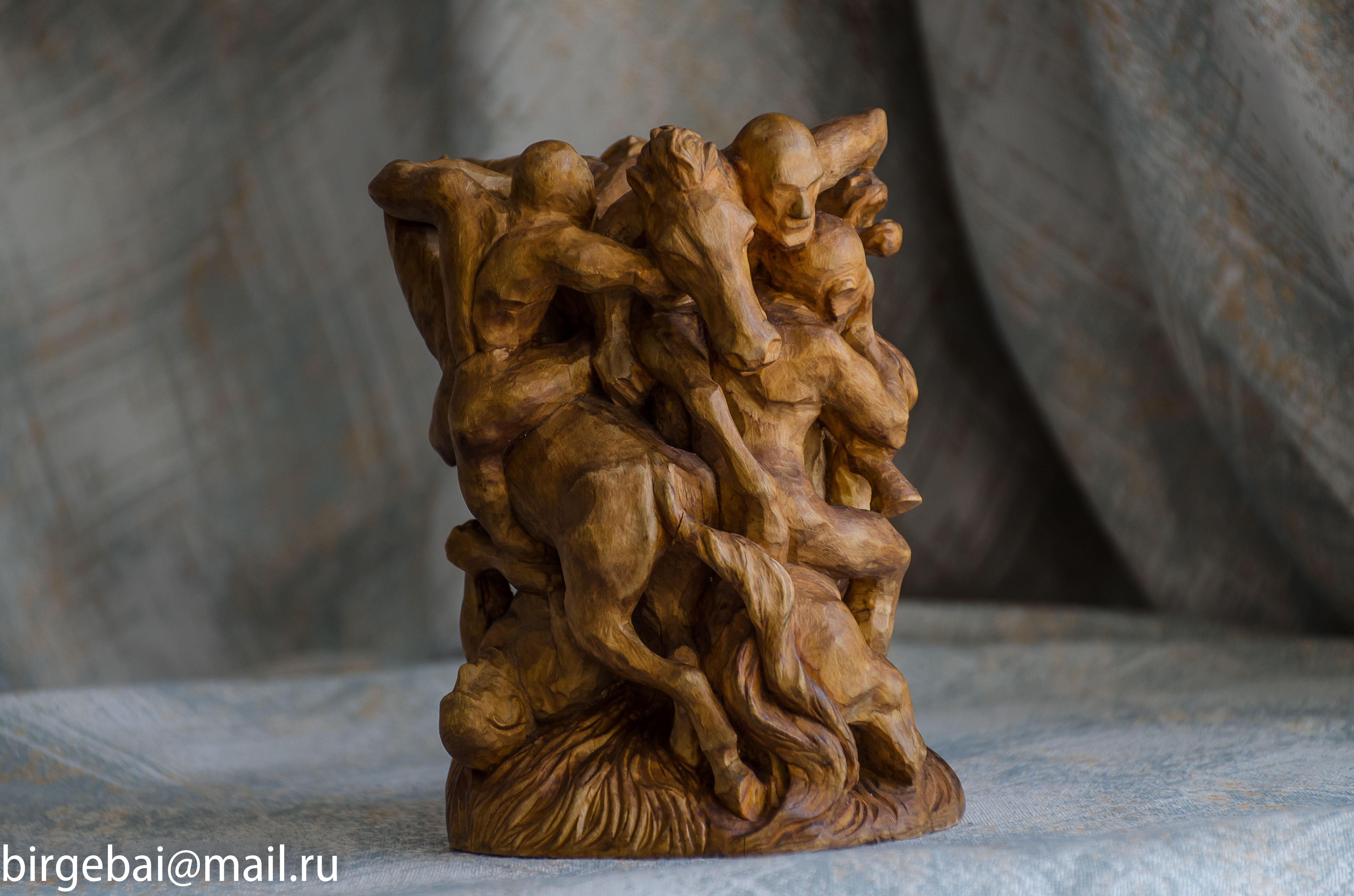 Doda sculpture gallery image 1