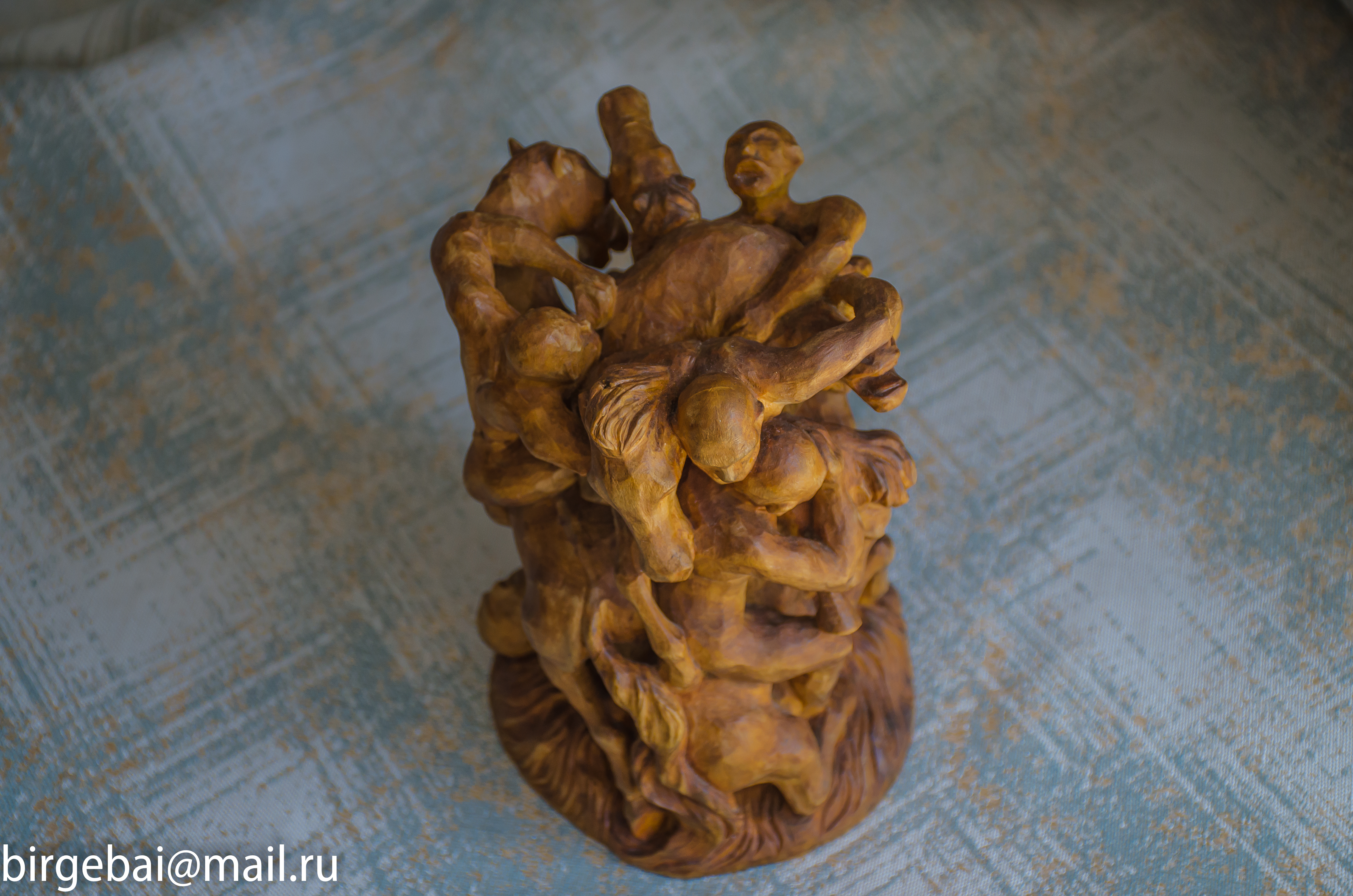 Doda sculpture gallery image 5