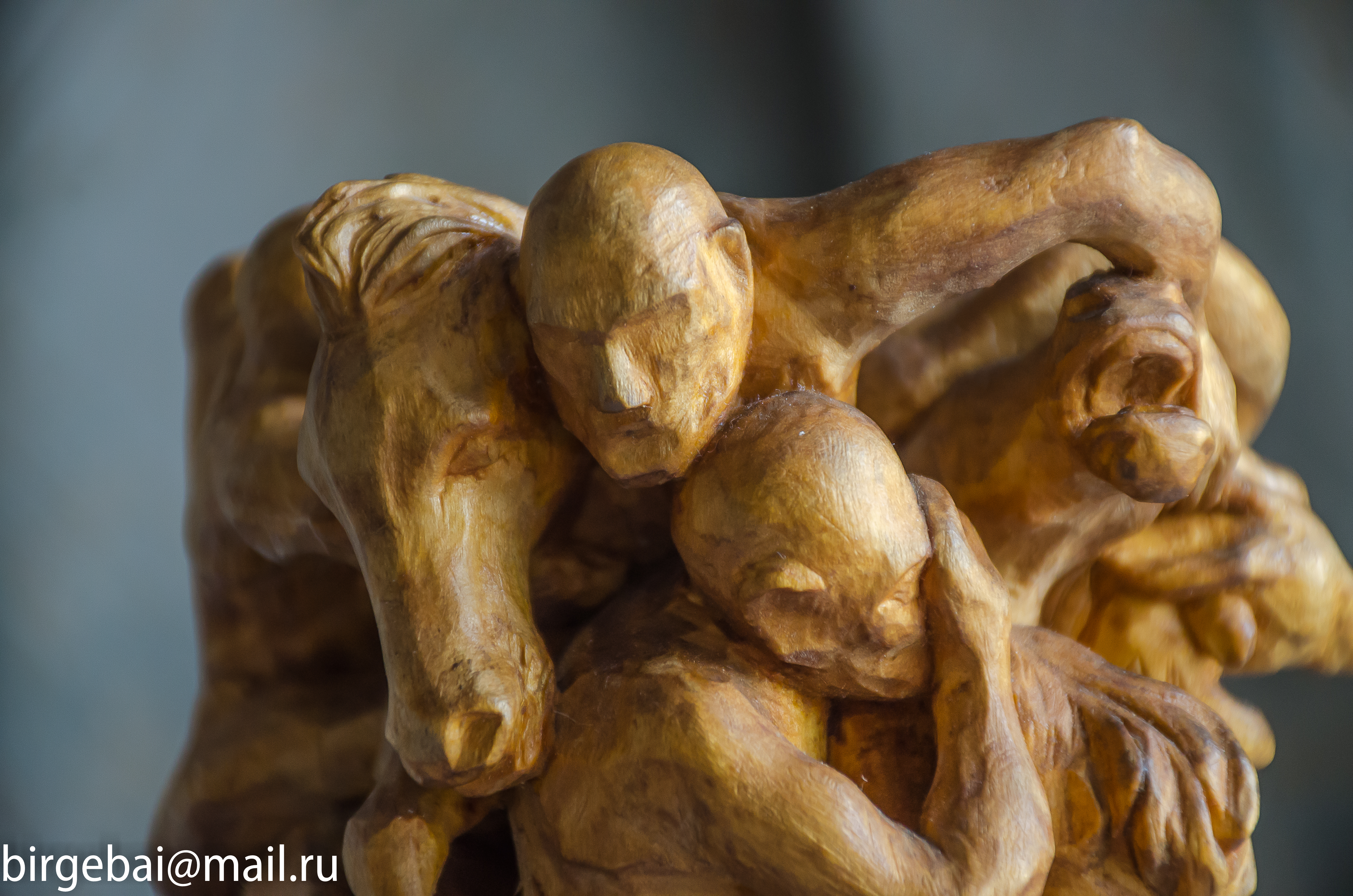 Doda sculpture gallery image 3