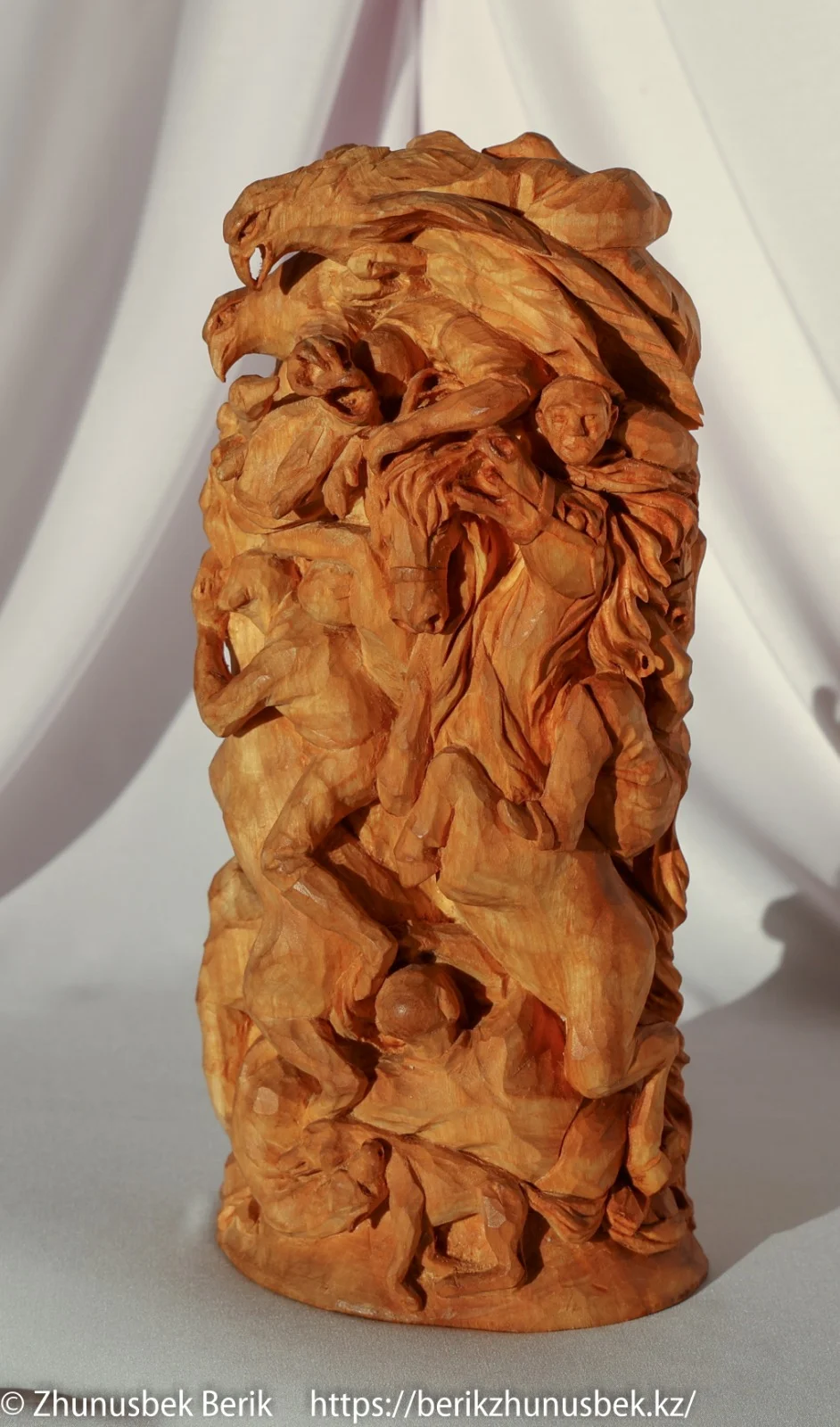 The Mess sculpture gallery image 7