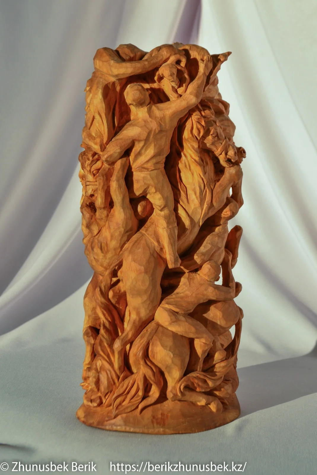 The Mess sculpture gallery image 13